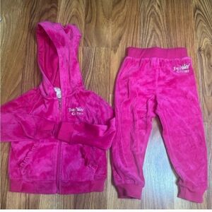 Juicy Couture Fuchsia Velour 2 Piece Set Size 12 NWT